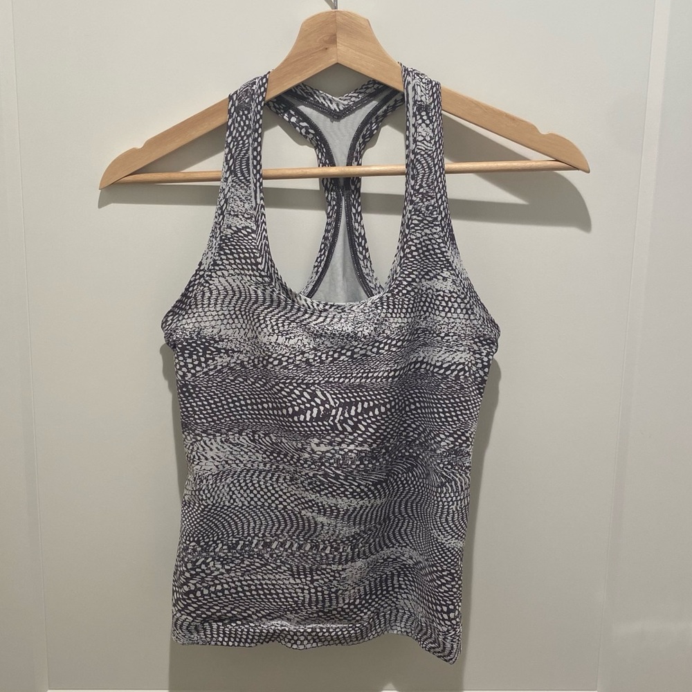 lululemon Cool Racerback Tank - race length - Picture 3 of 5